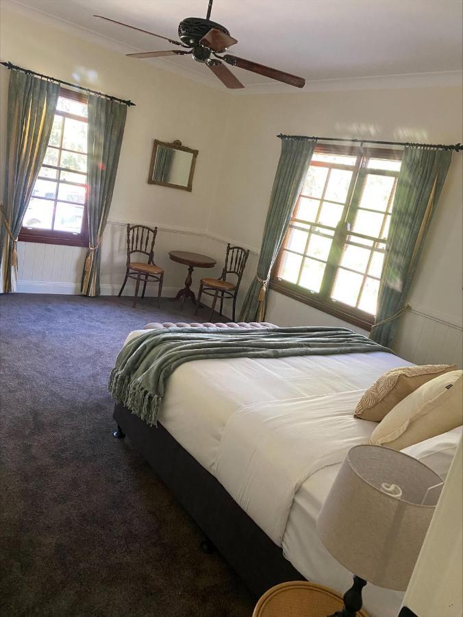 Honeysuckle Cottages Stanthorpe Extérieur photo